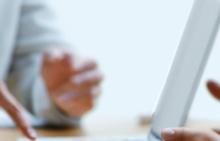 運送業のホームページで問い合わせを増やす方法とアクセス解析による改善策